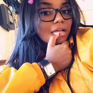 Meet your Posher, Destiny